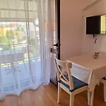 With Parking Space - 7604 Apartamento