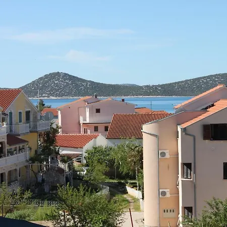 With A Parking Space - 7604 Apartment Vodice