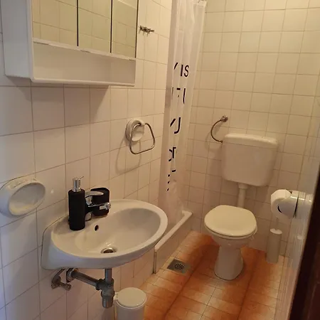 Apartment With A Parking Space - 7604