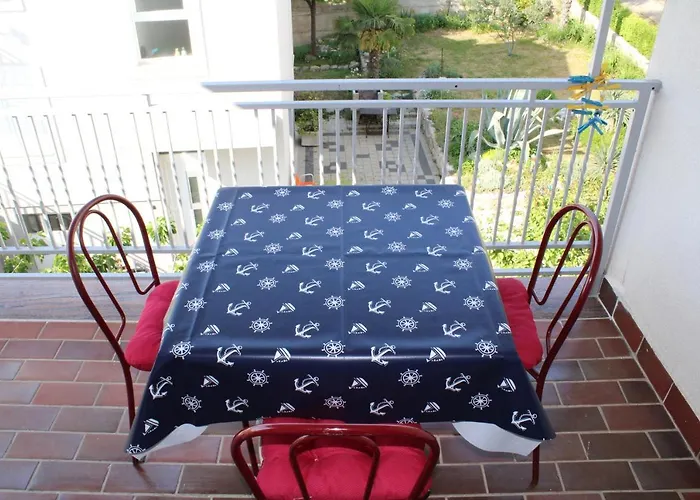 Apartman With Parking Space - 7604