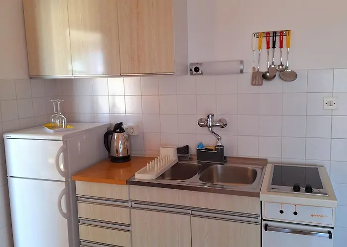 With Parking Space - 7604 Vodice