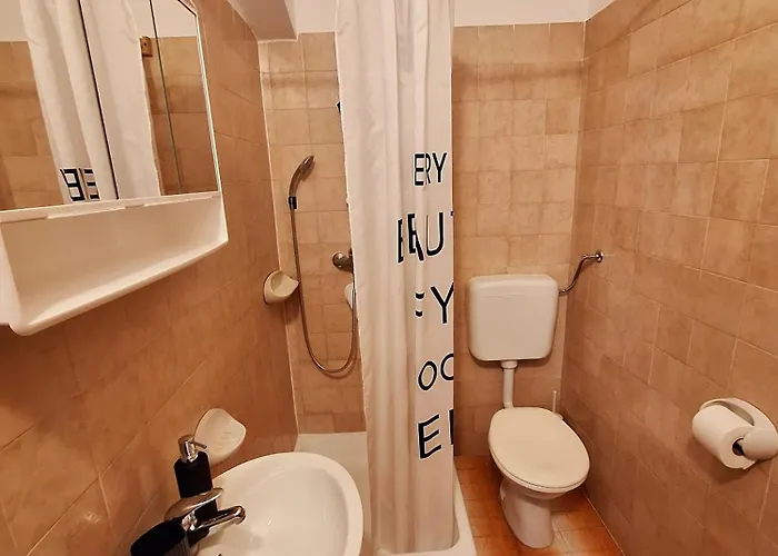 With Parking Space - 7604 Apartman Vodice